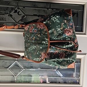 1994 Avon Hand/Shoulder Bag